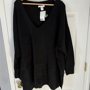 H&M Black Tunic Sweater